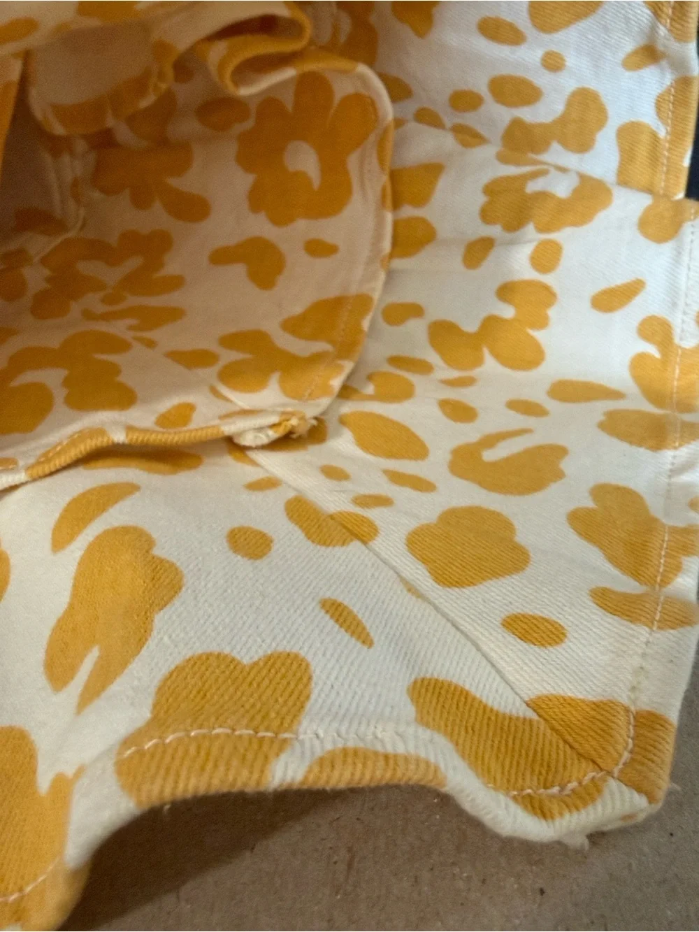 24 MOTHER , Yellow and White Floral Leopard - Ruffle Mini Skirt - Size US 00